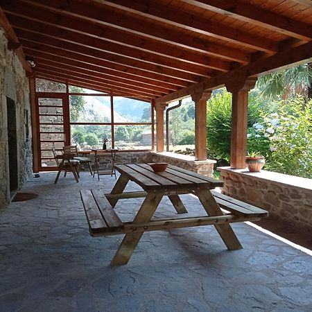 Amplia Y Comoda Casa De Piedra Con Porche Y Jardin San Roque de Ríomiera Exteriör bild