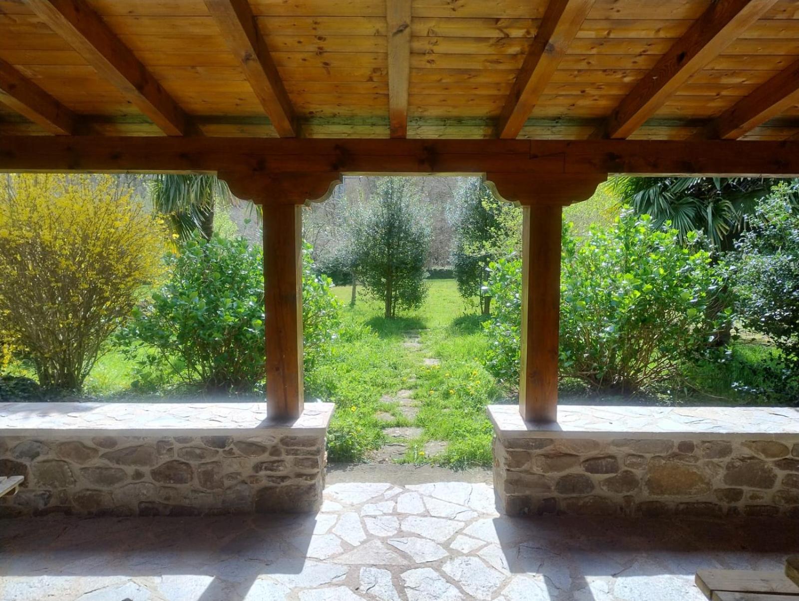 Amplia Y Comoda Casa De Piedra Con Porche Y Jardin San Roque de Ríomiera Exteriör bild
